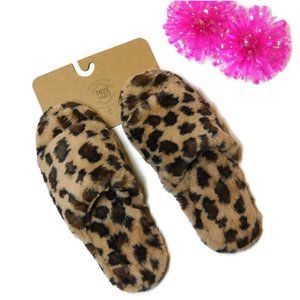 True Craft Cozy Animal Print Slippers LARGE 9-10